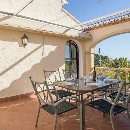 Acuarela Vistas Villa *